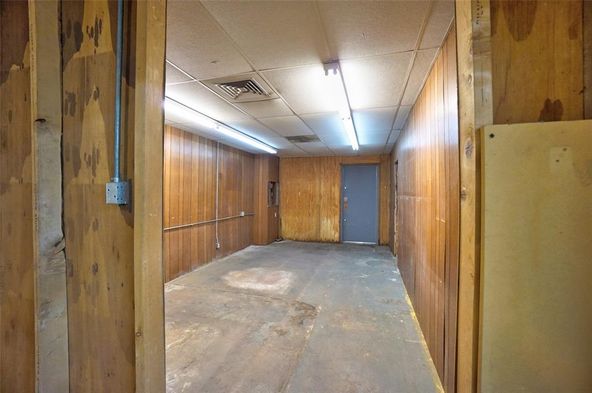 121 N Marlborough Ave, Dallas, TX 75208
